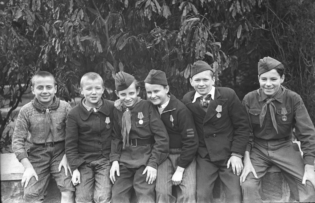 Фото пионеры герои вов фото